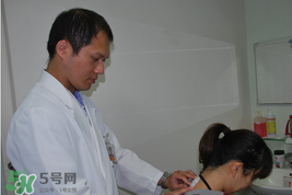 三九貼怎么貼？三九貼的貼法