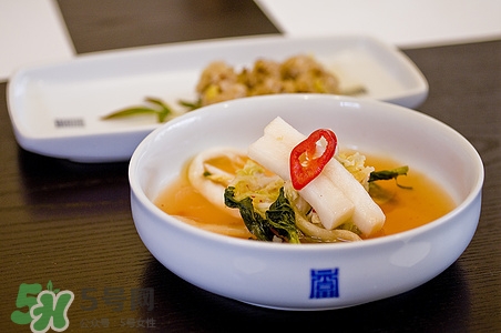 年糕的保質(zhì)期是多久?年糕買回來怎么保存 年糕的保質(zhì)期是多久?年糕買回來怎么保存