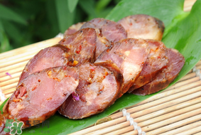 香腸被老鼠咬了怎么辦？老鼠咬過(guò)的香腸能吃嗎？