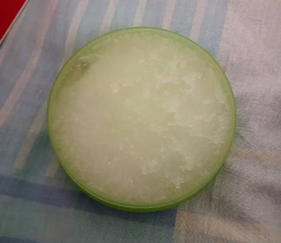 護(hù)膚品凍了還能用嗎？化妝品凍成冰了還能用嗎？