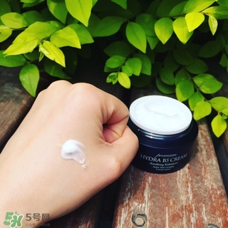 ahc面霜適合什么年齡？ahc面霜適合什么膚質(zhì)？