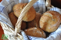 蕎麥面包吃多了會(huì)胖嗎?蕎麥面包的熱量是多少 蕎麥面包吃多了會(huì)胖嗎?蕎麥面包的熱量是多少