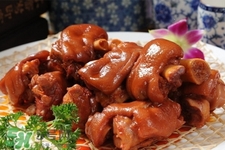 高壓鍋鹵豬蹄要多久？高壓鍋鹵豬蹄要多長(zhǎng)時(shí)間？