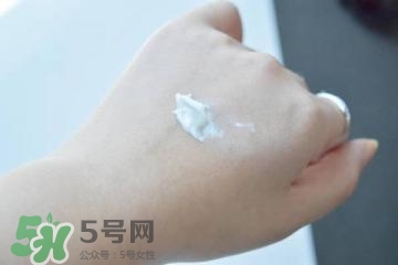 素顏霜對皮膚有傷害嗎？素顏霜對皮膚的傷害大嗎？