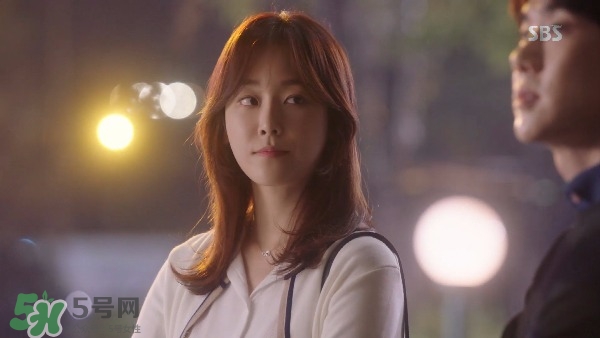 徐玄振口紅什么牌子？徐玄振同款口紅