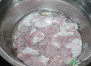 豬小腸可以做臘腸嗎？豬小腸可以做香腸嗎？