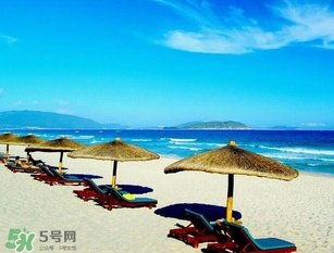 春節(jié)去三亞穿什么？過(guò)年春節(jié)去三亞穿什么衣服？