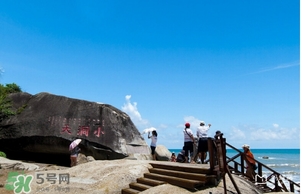 春節(jié)去三亞穿什么？過(guò)年春節(jié)去三亞穿什么衣服？