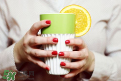 冬天喝涼水好嗎？冬天喝冷水還是熱水？