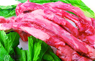 腌排骨放多少鹽？腌排骨一斤肉放多少鹽？