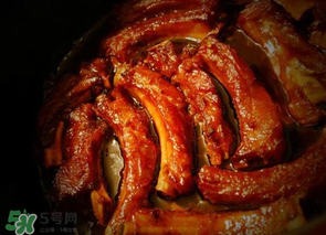 腌排骨放多少鹽？腌排骨一斤肉放多少鹽？