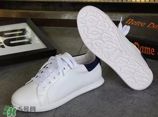 麥昆小白鞋怎么看真假？麥昆小白鞋真假對(duì)比