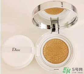 dior迪奧氣墊好用嗎？dior迪奧氣墊和蘭蔻氣墊哪個好用？