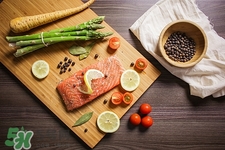 三文魚怎么看新不新鮮?三文魚選購(gòu)方法