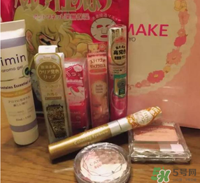 canmake福袋2017多少錢(qián)？canmake福袋2017有什么內(nèi)容？