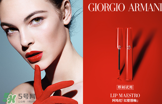 冬天用口紅還是唇釉？口紅和唇釉哪個(gè)好用？