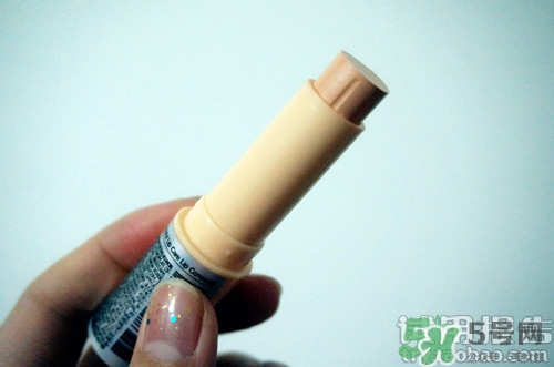 唇部遮瑕膏怎么用？唇部遮瑕膏使用方法