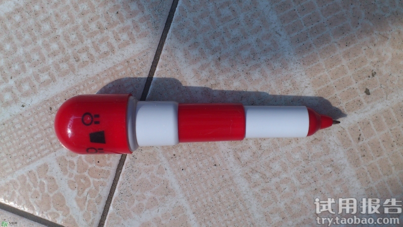 唇部遮瑕膏能吃嗎？唇部遮瑕膏吃了有毒嗎？