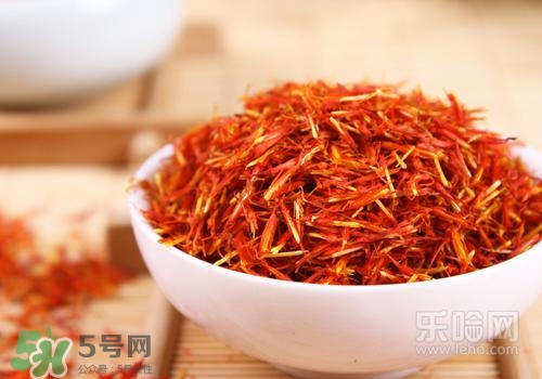 高血脂泡腳用什么藥好？高血脂用什么藥泡腳？