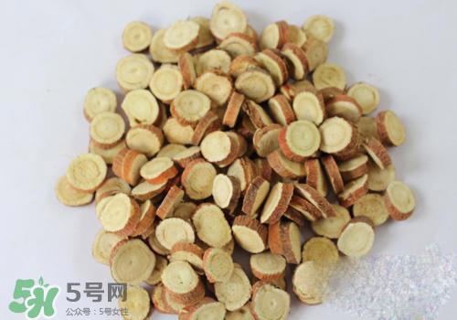 高血脂泡腳用什么藥好？高血脂用什么藥泡腳？