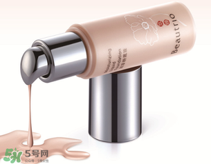 冬天用粉底液還是氣墊？冬天用粉底液還是bb霜好？