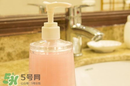 洗手液可以洗毛巾嗎？毛巾可以用洗手液洗嗎？