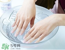 熱水泡手有什么好處?熱水泡手有什么好處和壞處 熱水泡手有什么好處?熱水泡手有什么好處和壞處