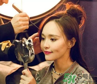 發(fā)際線高適合什么發(fā)型？發(fā)際線高怎么辦