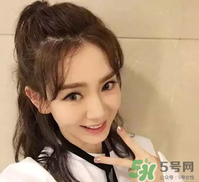 發(fā)際線高適合什么發(fā)型？發(fā)際線高怎么辦