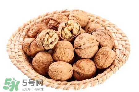 乙肝小三陽可以吃核桃嗎？乙肝大三陽可以吃核桃嗎？