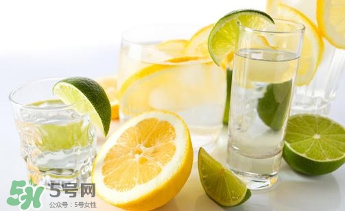 熱檸檬水可以治感冒嗎?熱檸檬水能治感冒嗎? 熱檸檬水可以治感冒嗎?熱檸檬水能治感冒嗎?