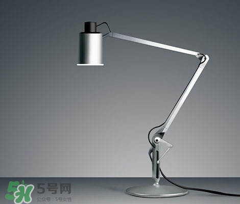 什么顏色燈光對眼睛好?黃燈還是白燈對眼睛好? 什么顏色燈光對眼睛好?黃燈還是白燈對眼睛好?