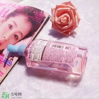 高絲卸妝油粉色和藍(lán)色哪個(gè)好？高絲卸妝油粉瓶藍(lán)瓶區(qū)別