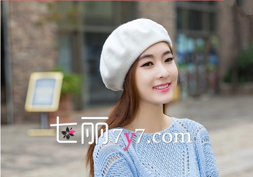 帽子怎么搭配衣服 戴帽子穿什么衣服好看 帽子怎么搭配衣服 戴帽子穿什么衣服好看