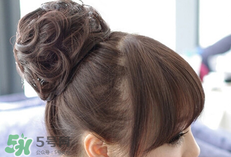 假發(fā)怎么扎丸子頭？假發(fā)丸子頭包怎么帶