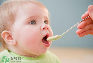 立春可以斷奶嗎？什么季節(jié)斷奶對寶寶好？