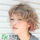 頭發(fā)染什么顏色顯皮膚白 顯白的頭發(fā)顏色及圖片2017 頭發(fā)染什么顏色顯皮膚白 顯白的頭發(fā)顏色及圖片2017