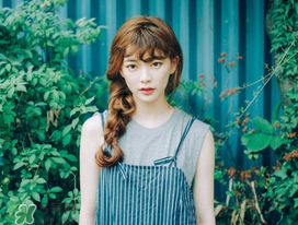 頭發(fā)染什么顏色顯皮膚白 顯白的頭發(fā)顏色及圖片2017 頭發(fā)染什么顏色顯皮膚白 顯白的頭發(fā)顏色及圖片2017