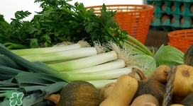 韭菜怎么炒不老?韭菜怎么炒才嫩 韭菜怎么炒不老?韭菜怎么炒才嫩