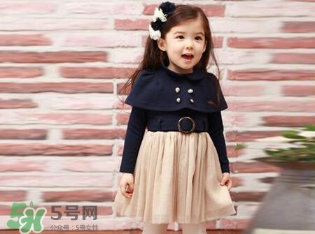 大年初二出生的人的命運 大年初二出生的寶寶怎么取名 大年初二出生的人的命運 大年初二出生的寶寶怎么取名