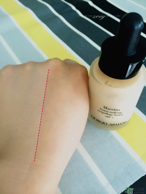 阿瑪尼和迪奧粉底液哪個好？迪奧粉底液和阿瑪尼粉底液對比