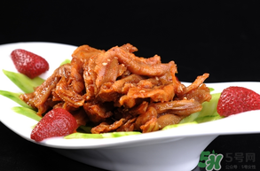 無骨鴨掌怎么去骨頭？無骨鴨掌怎么做好吃？