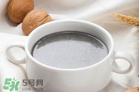 芝麻糊不能和什么一起吃？芝麻糊與哪些食物相克？