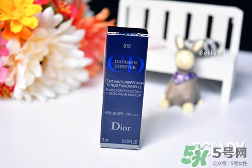 迪奧粉底液哪款好？dior迪奧哪款粉底液好用？