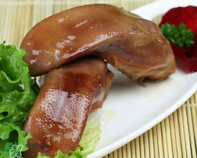 豬舌頭怎么腌制？腌豬舌頭要多久？