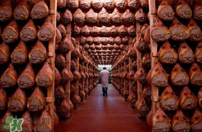 豬腿臘肉怎么腌制？臘豬腿的腌制方法