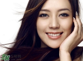 頭發(fā)少吃什么維生素?頭發(fā)少缺什么維生素? 頭發(fā)少吃什么維生素?頭發(fā)少缺什么維生素?