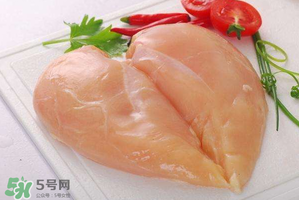 雞胸肉煮多久能熟？雞胸肉怎么煮比較嫩？