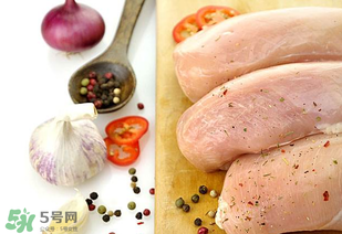 雞胸肉煮多久能熟？雞胸肉怎么煮比較嫩？