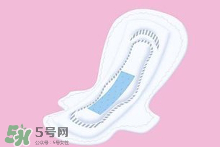 衛(wèi)生巾用多久換一次？衛(wèi)生巾幾個(gè)小時(shí)換一次？